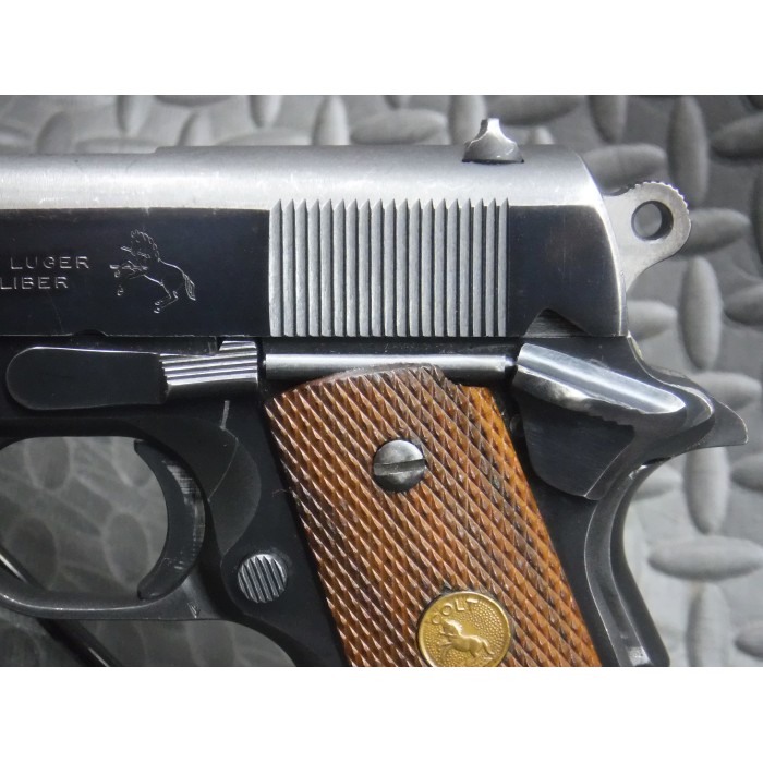 Colt Combat Commander 9mm - Blued