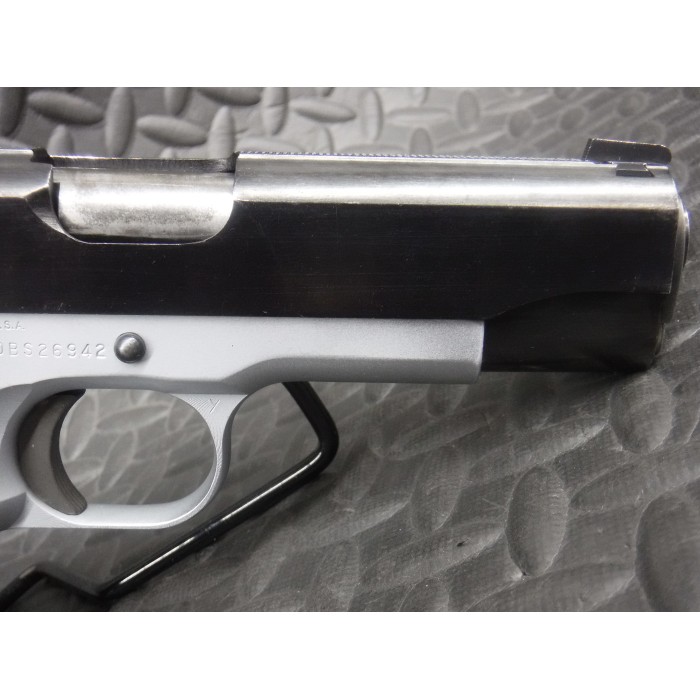 Colt Combat Commander .45ACP