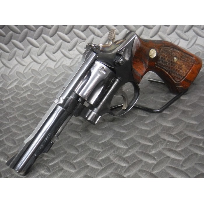 Smith & Wesson 18-3 .22LR