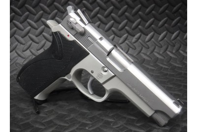 Smith & Wesson Model  590..