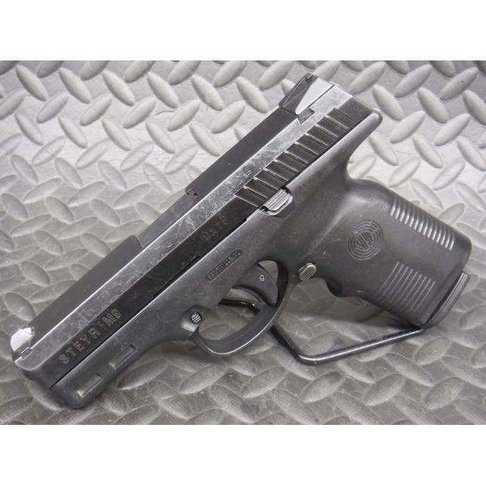 Steyr M9 Gen 1 9mm w/ Magazine