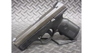 Steyr M9 Gen 1 9mm w/ Magazine