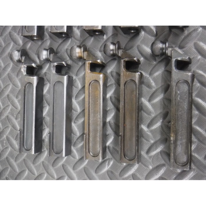 Thompson Knurled Actuator